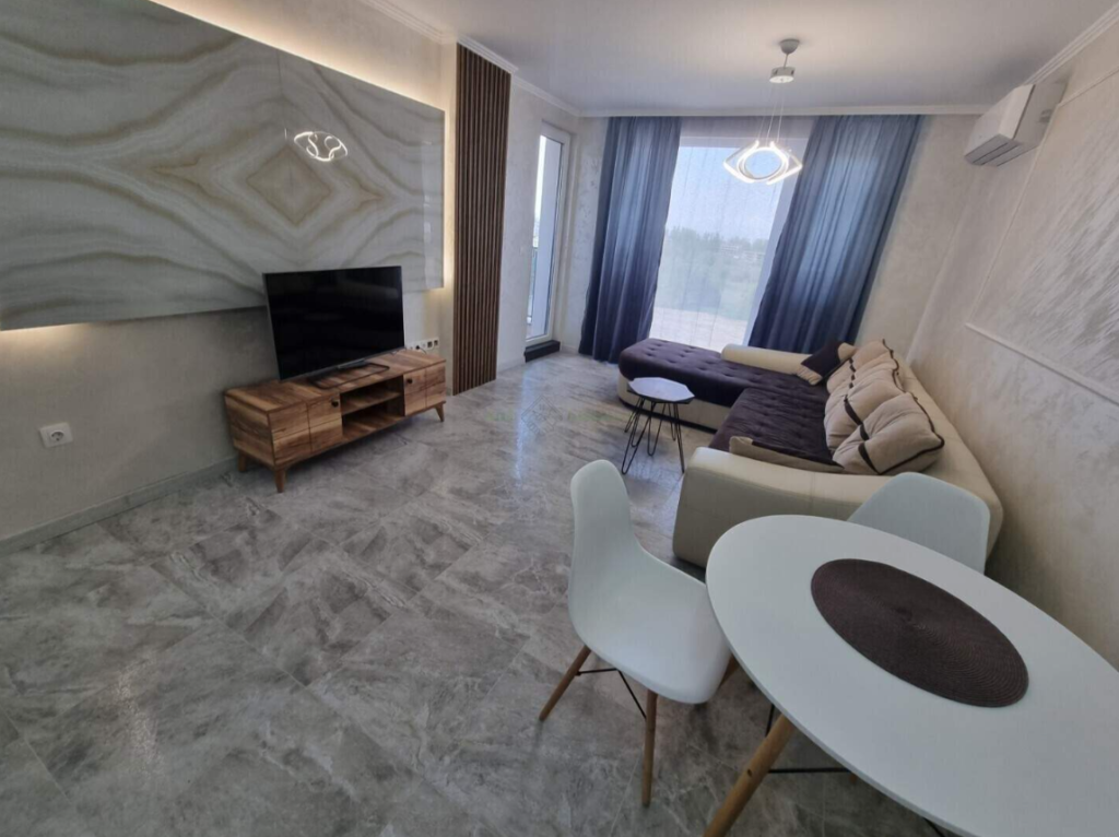 1-bedroom apartment