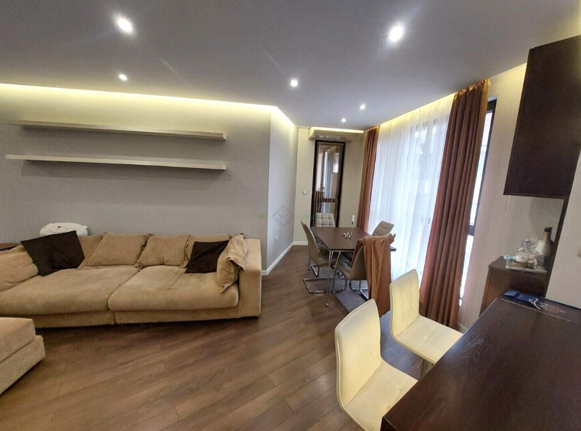 2-bedroom apartment — снимка 9 (Kamenitza 1, Пловдив)