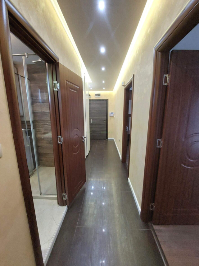 2-bedroom apartment — снимка 6 (Kamenitza 1, Пловдив)
