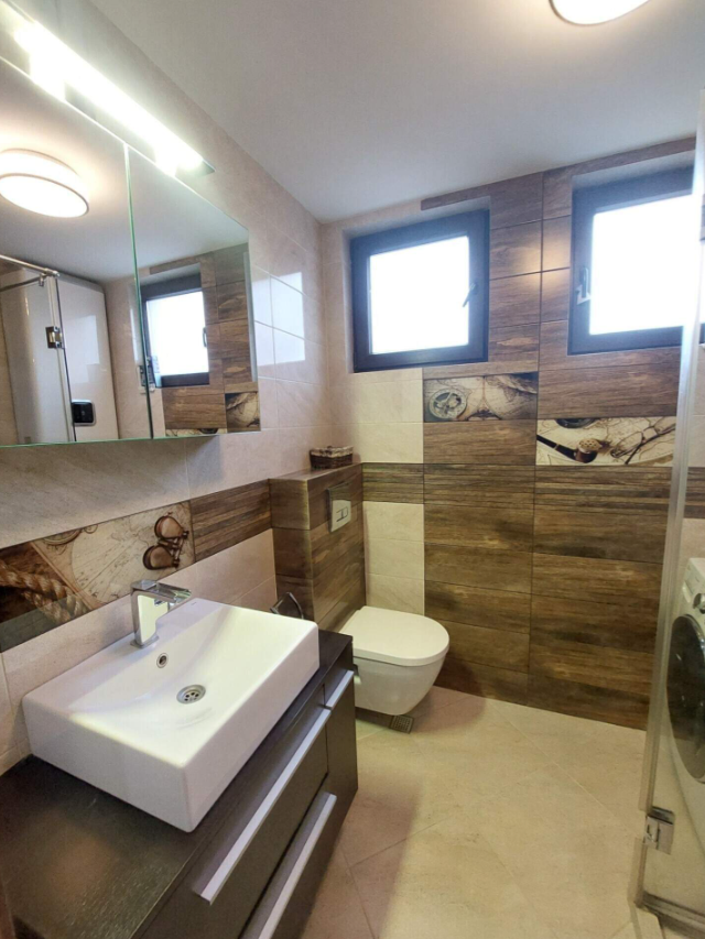 2-bedroom apartment — снимка 4 (Kamenitza 1, Пловдив)