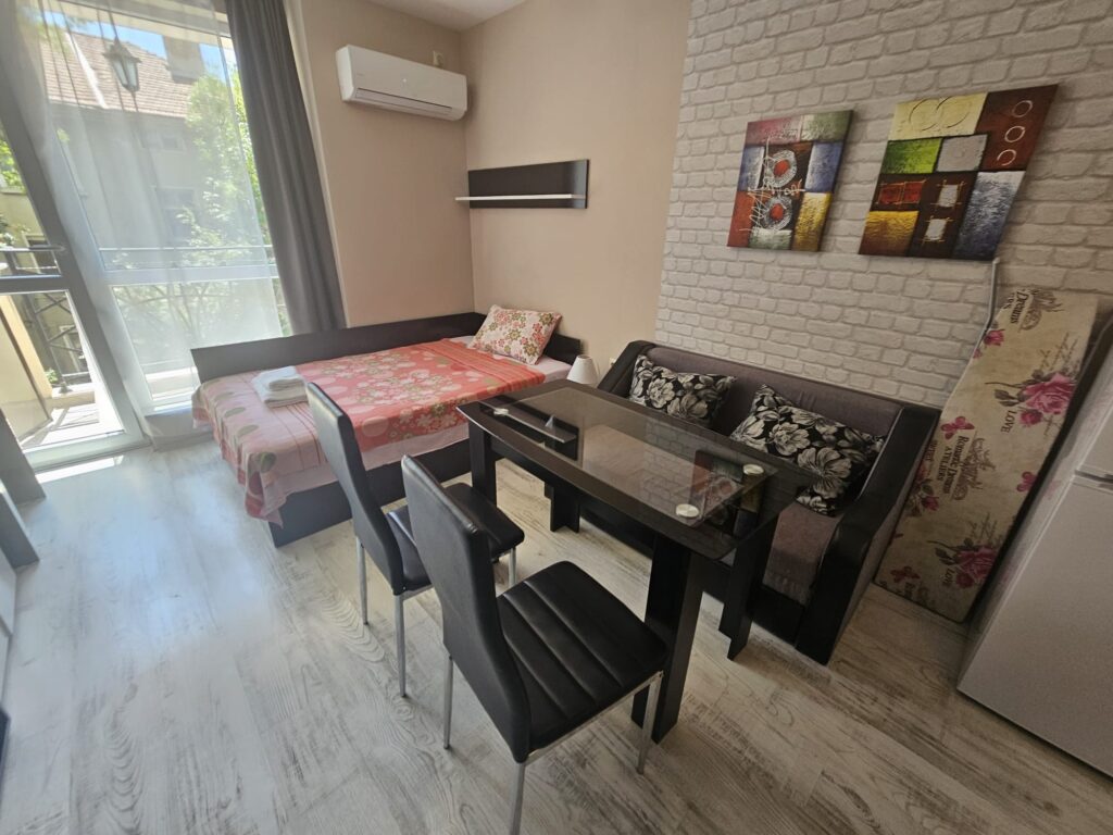 Identical studio apartments in Kavala Building Complex