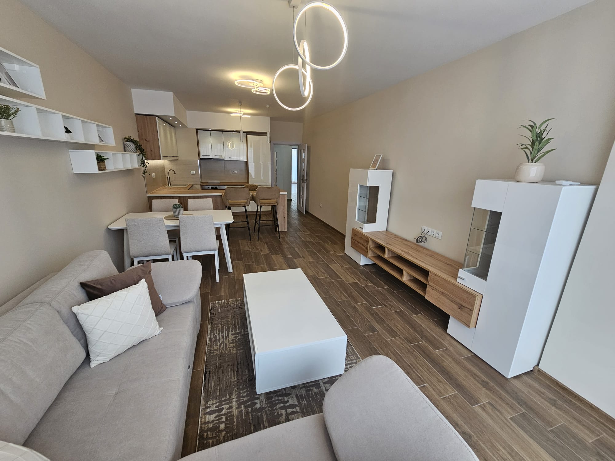 4 identical two bedroom apartments in a new closed building complex — photo 3 (Hristo Smirnenski, Plovdiv)