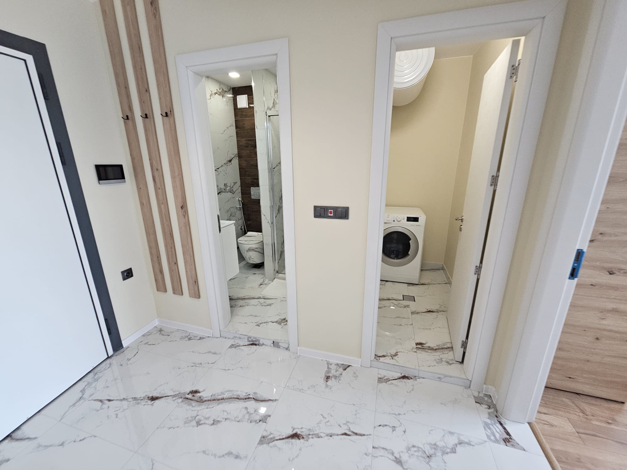 One bedroom apartment in a new building complex — снимка 4 (Medical University, Пловдив)