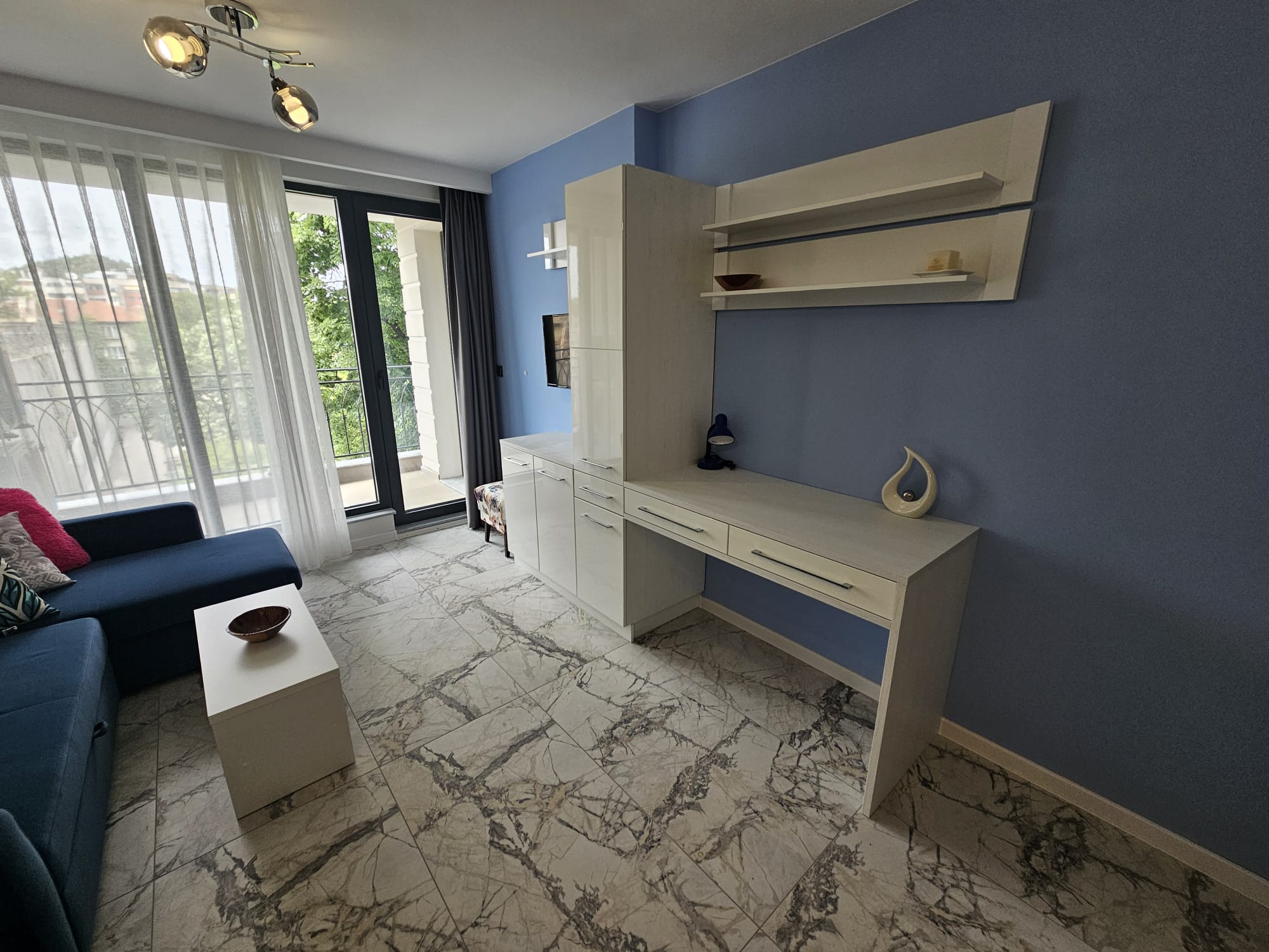 Brand new luxury 1-bedroom apartment in a new building complex — снимка 4 (Medical University, Пловдив)
