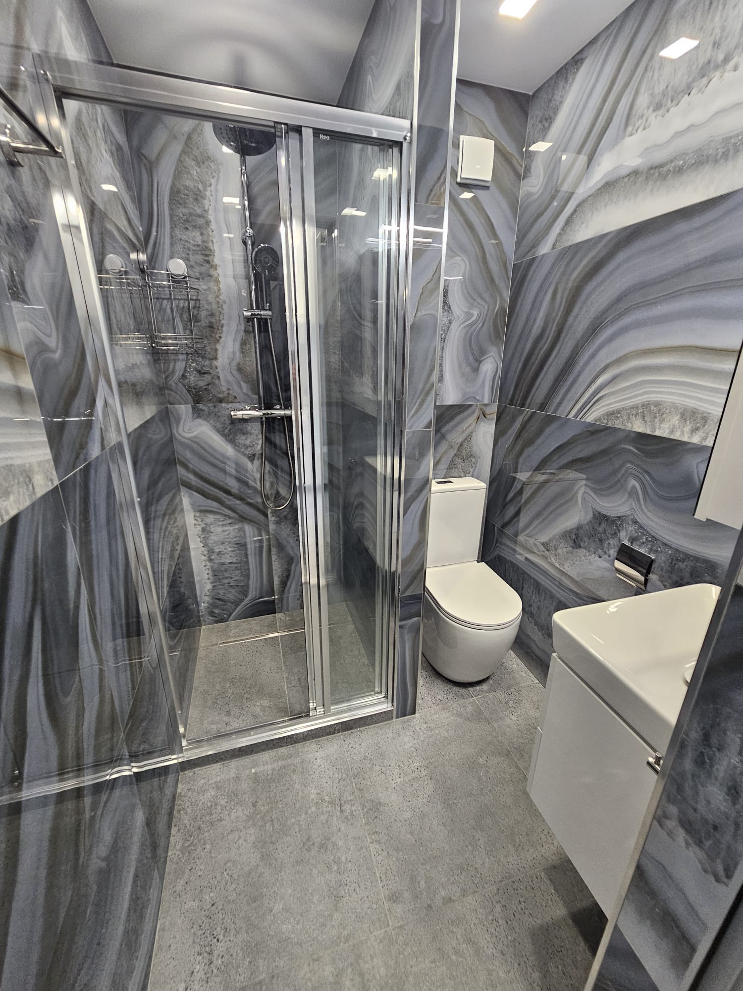 Brand new luxury 1-bedroom apartment in a new building complex — снимка 9 (Medical University, Пловдив)