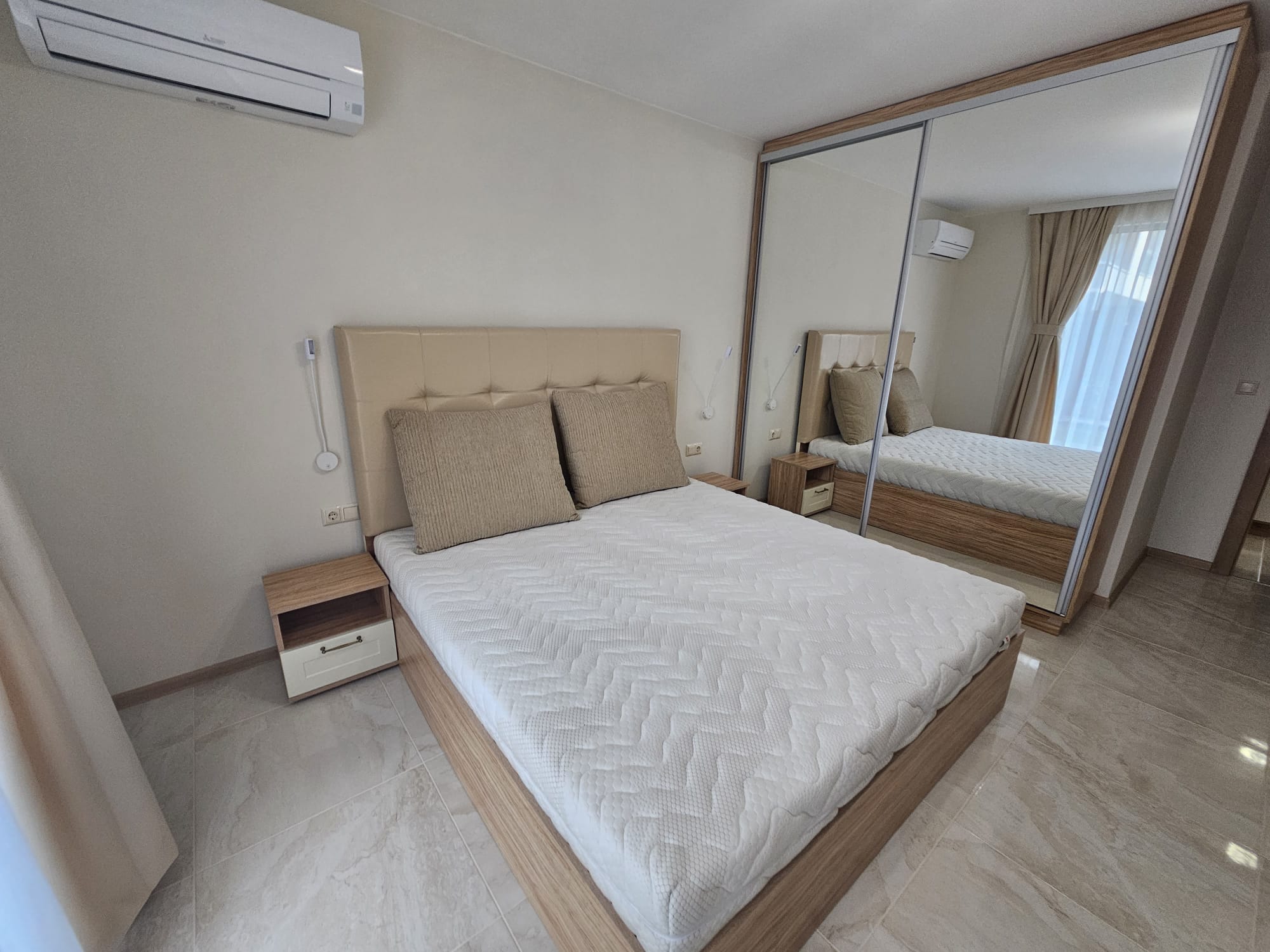 Brand new luxury 1-bedroom apartment with own yard — снимка 5 (Hristo Smirnenski, Пловдив)