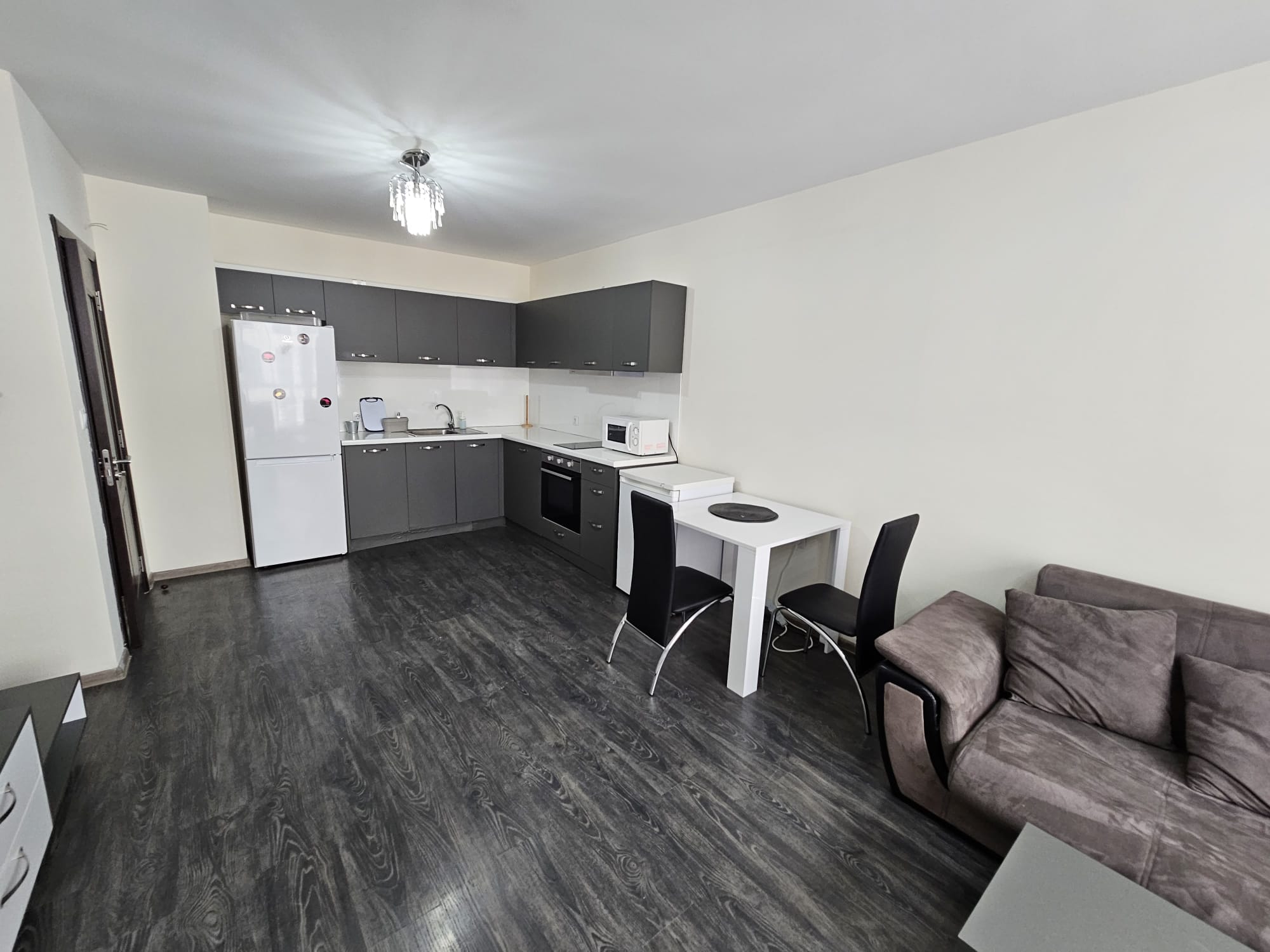 3 identical one bedroom apartments in Kavala Building Complex — снимка 2 (Medical University, Пловдив)