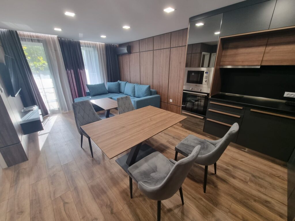 Brand new luxury 1-bedroom apartment