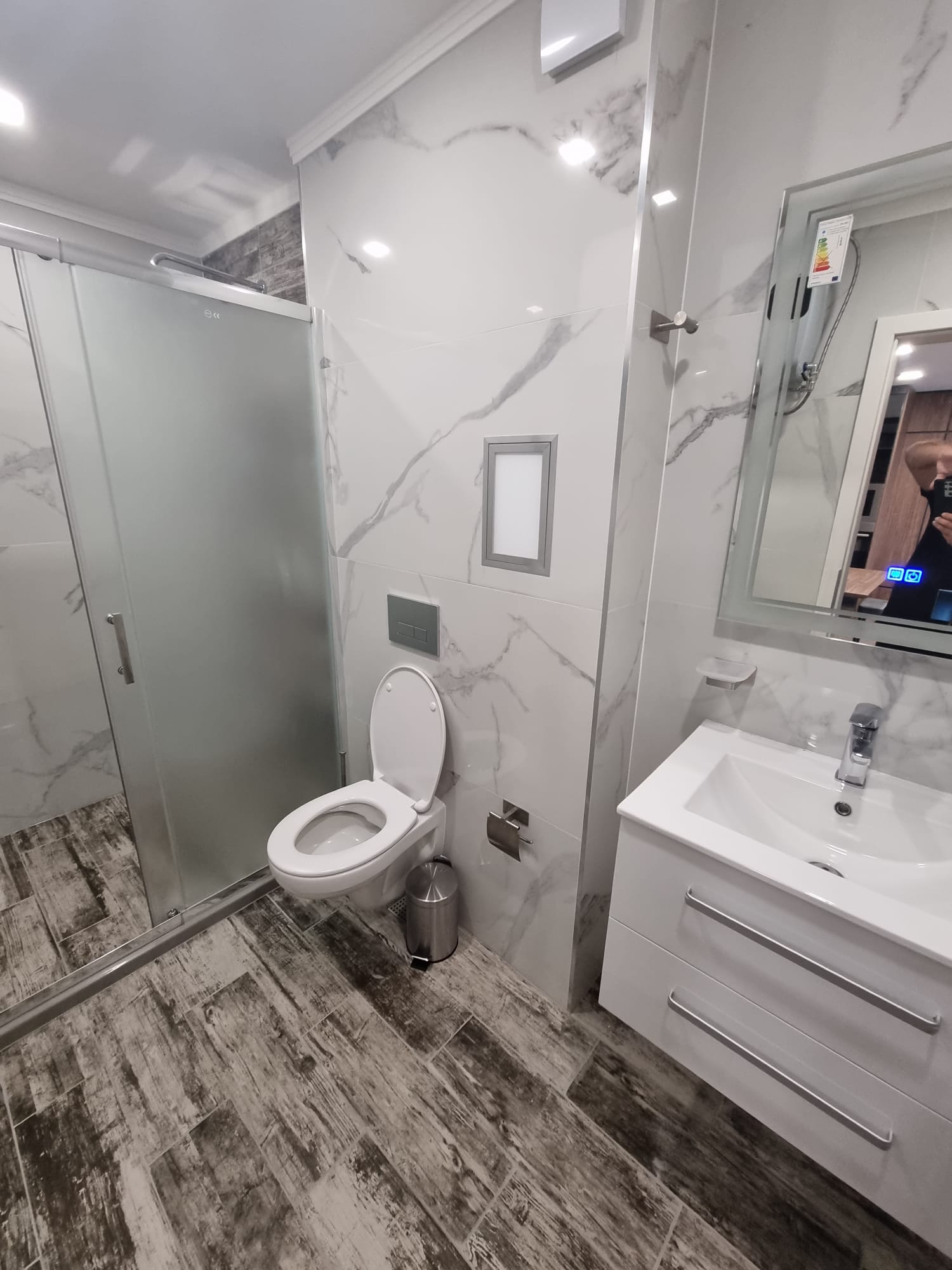 Brand new luxury 1-bedroom apartment — снимка 3 (Medical University, Пловдив)