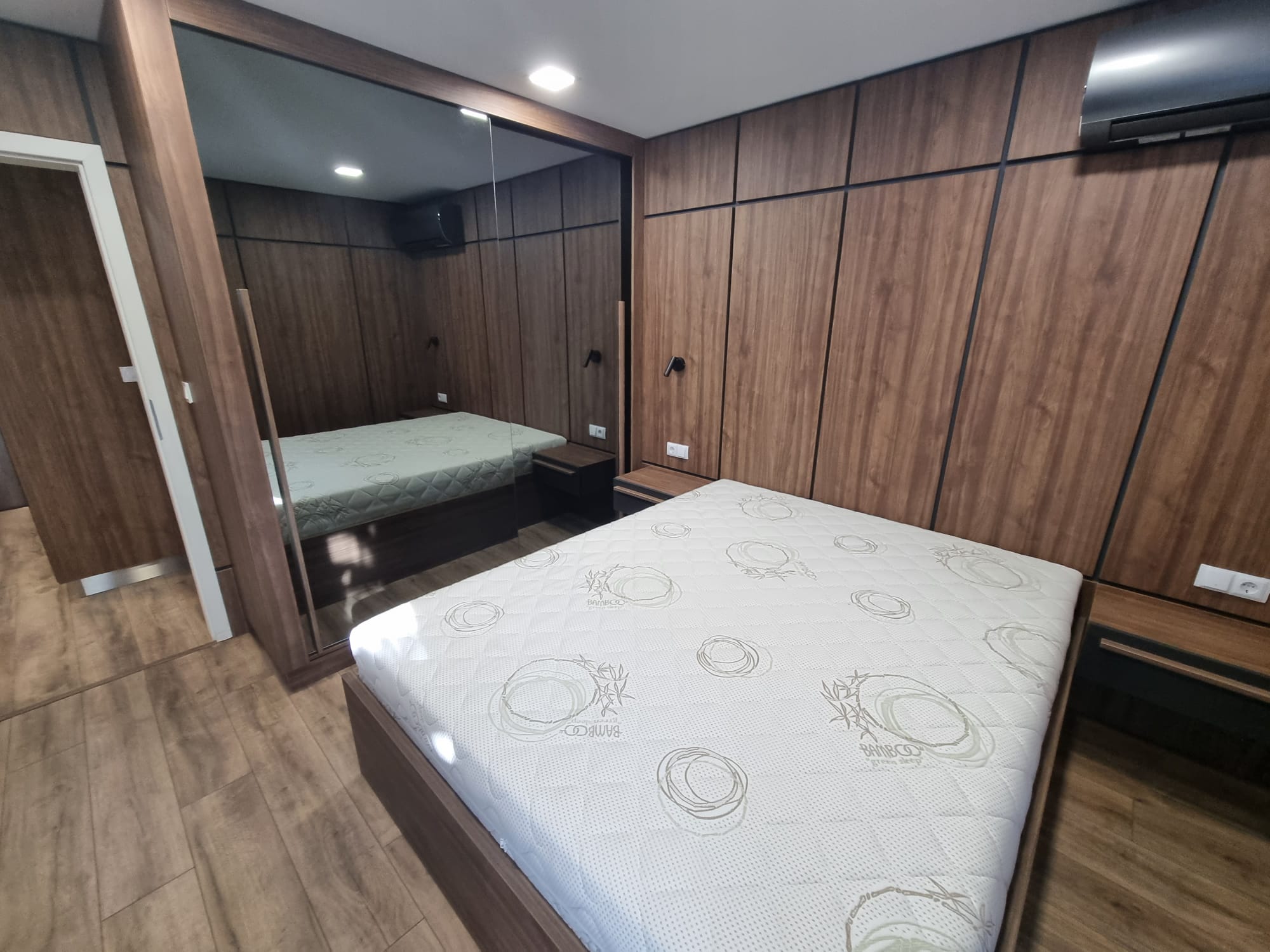Brand new luxury 1-bedroom apartment — снимка 4 (Medical University, Пловдив)