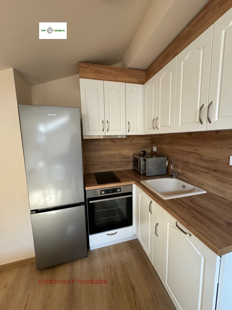 Spacious studio-apartment — photo 4 (Plovdiv Center, Plovdiv)