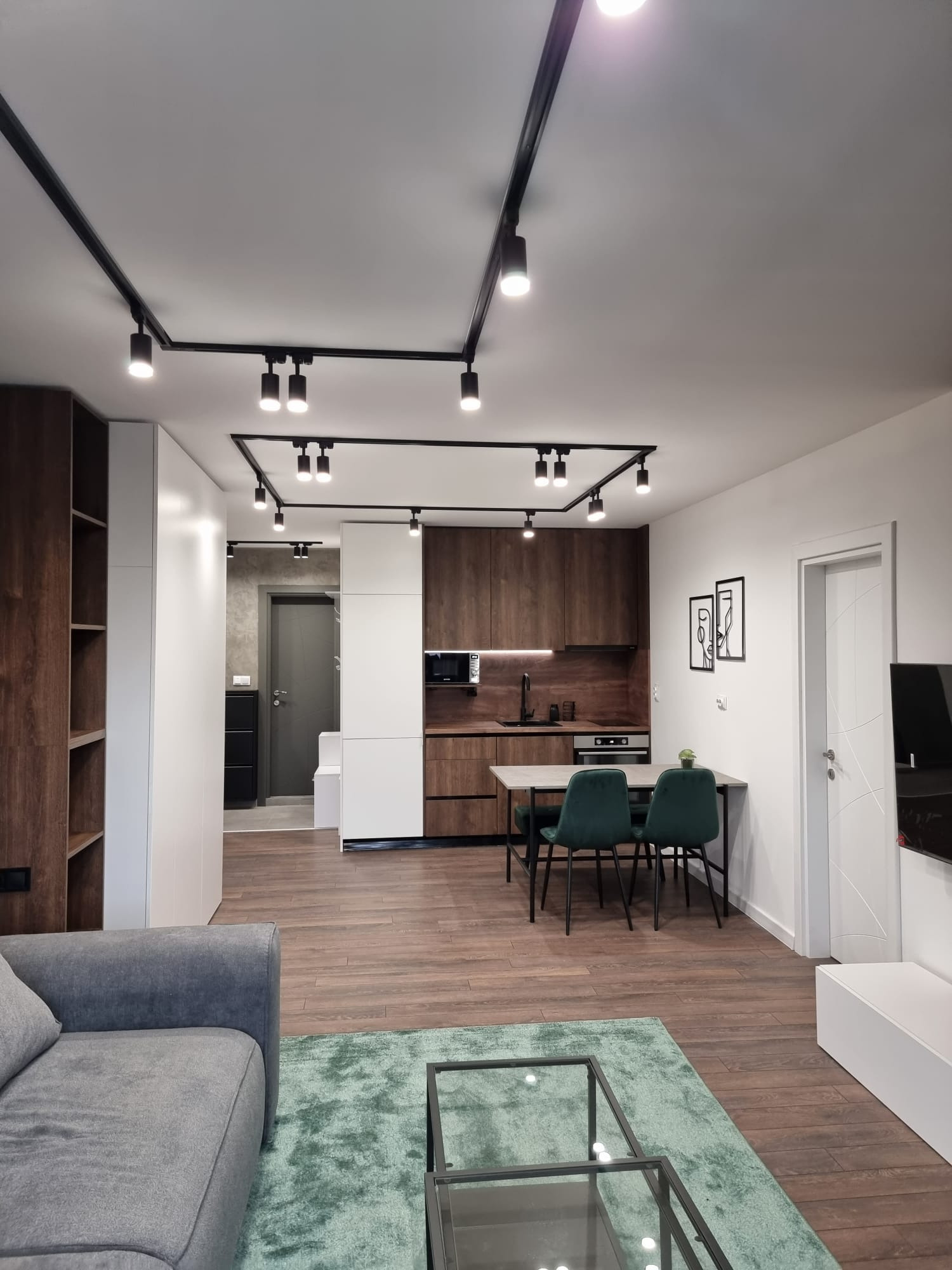 1-bedroom apartment — снимка 7 (Plovdiv Center, Пловдив)