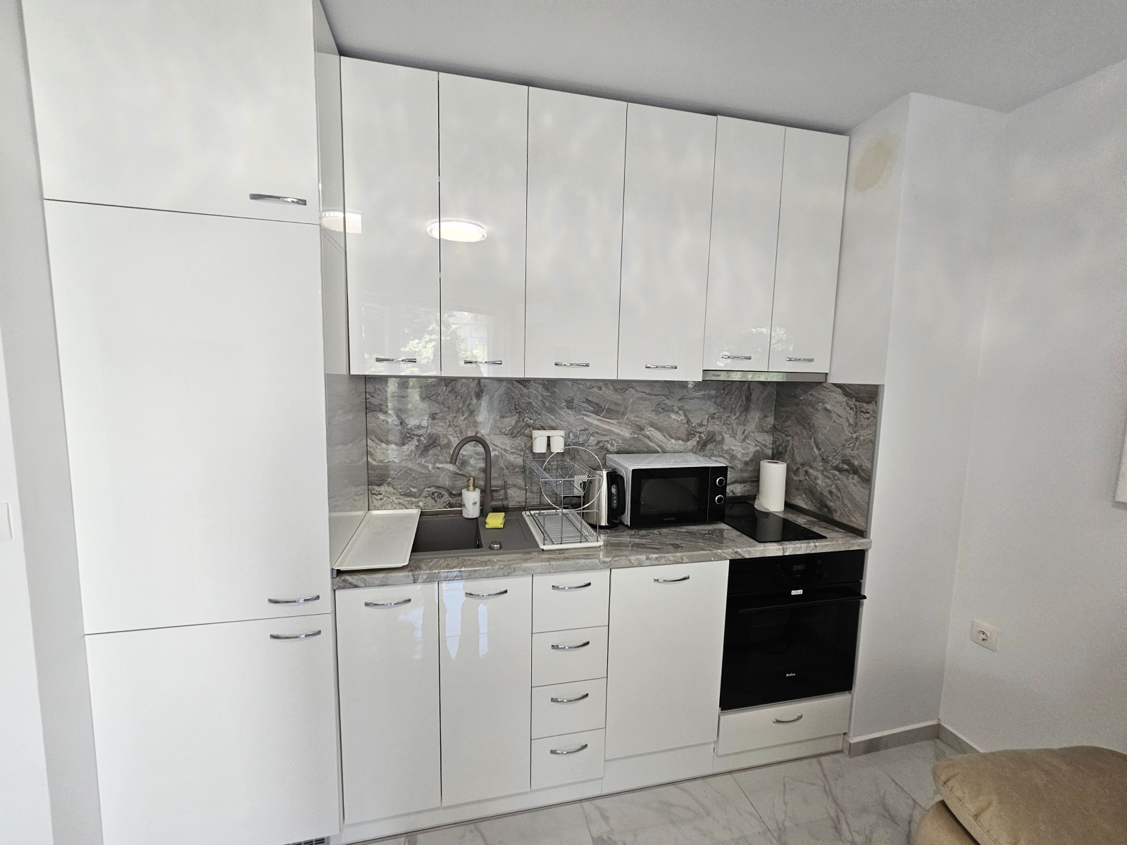 1-bedroom Apartment — снимка 2 (Plovdiv Center, Пловдив)