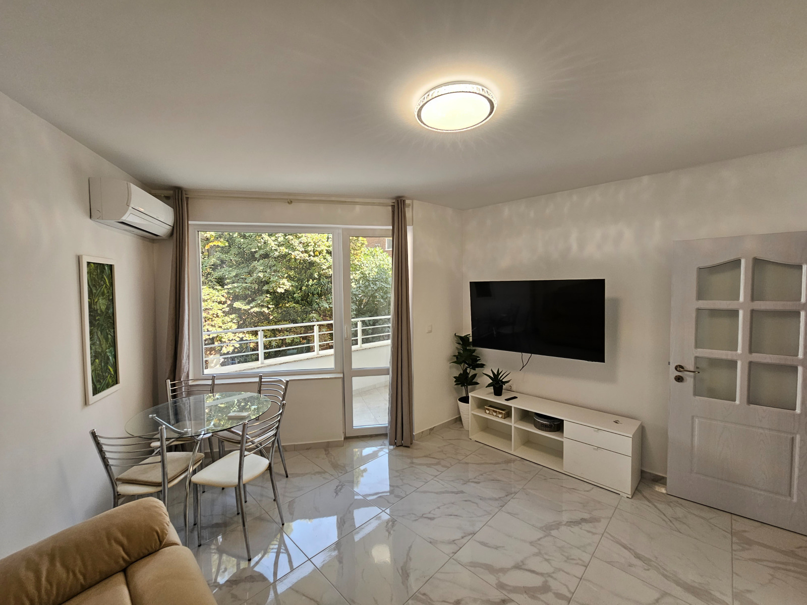1-bedroom Apartment — снимка 3 (Plovdiv Center, Пловдив)