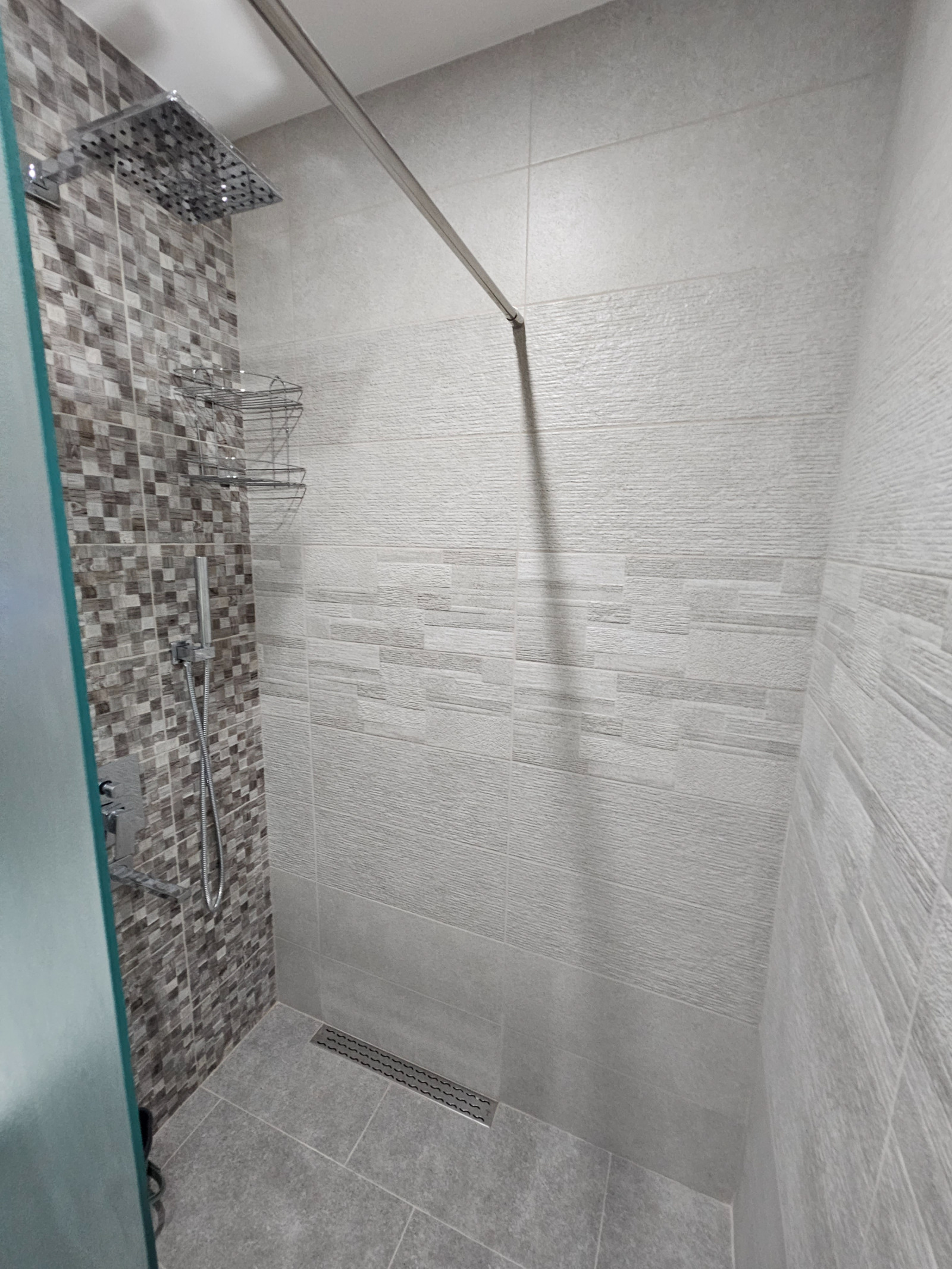 Luxury 1-bedroom apartment — снимка 4 (Karshiyaka, Пловдив)