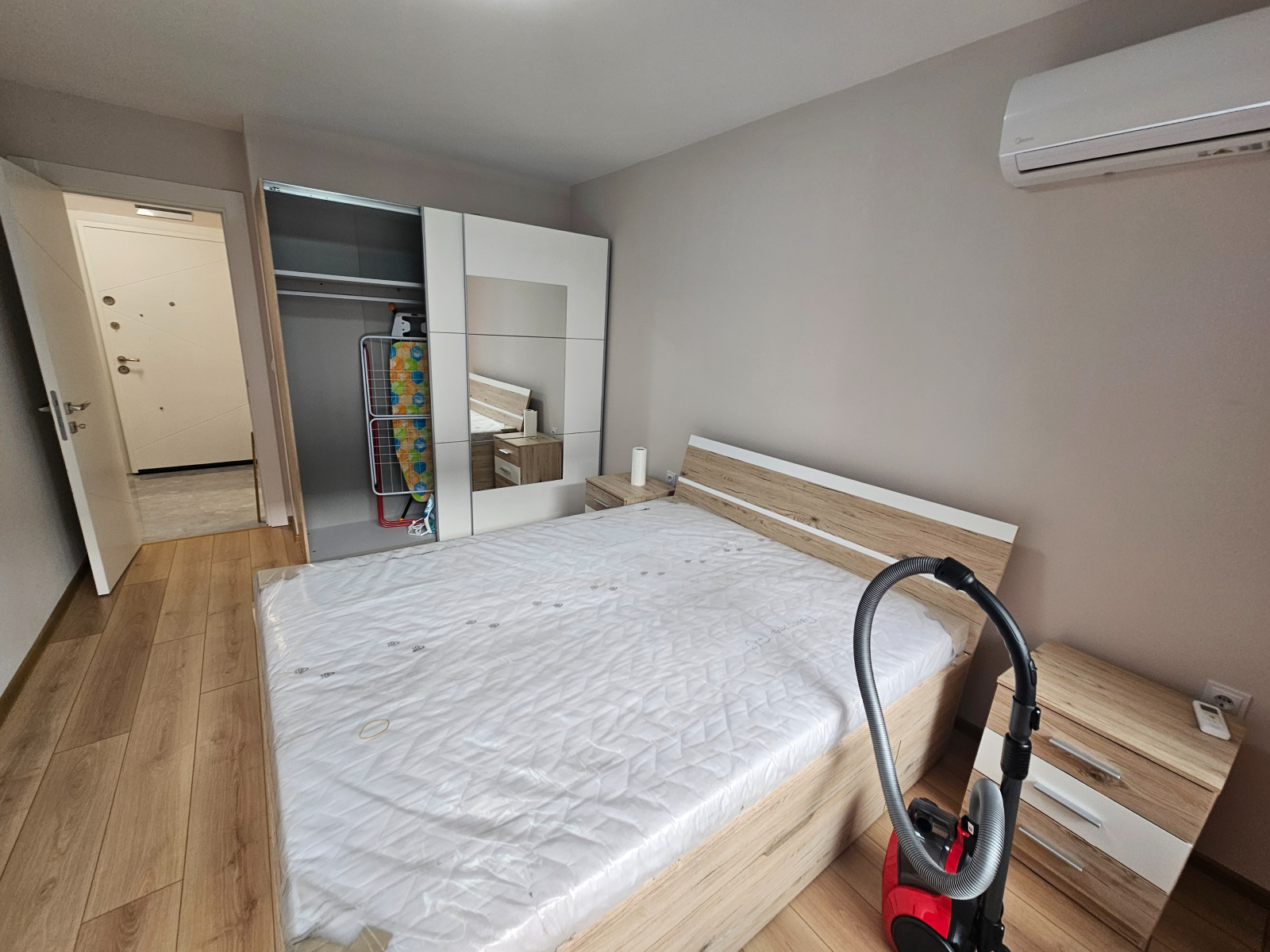 1-bedroom apartment — снимка 7 (Hristo Smirnenski, Пловдив)