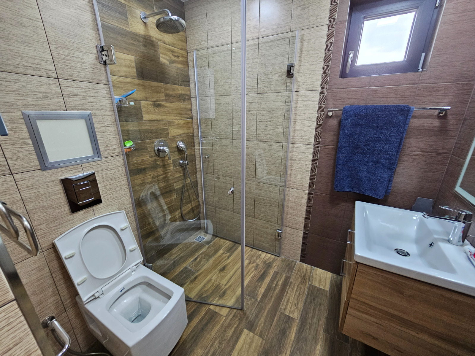 Brand NEW 1-bedroom apartment — снимка 10 (Plovdiv Center, Пловдив)
