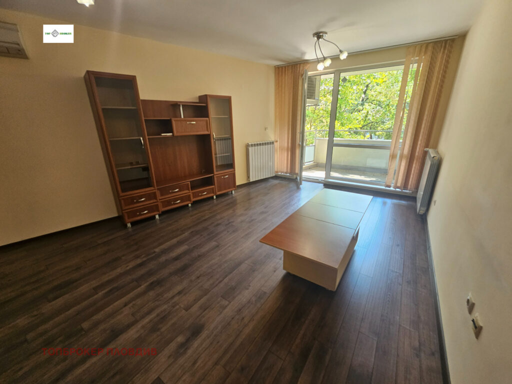 1-bedroom apartment