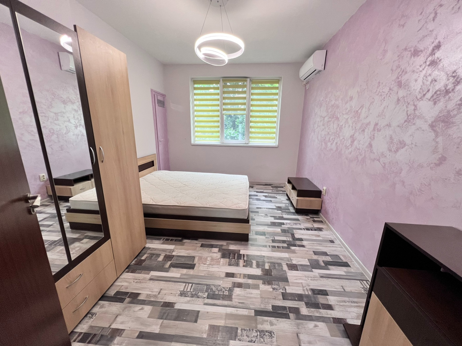 Fully renovated 2-bedroom apartment — снимка 4 (Plovdiv Center, Пловдив)