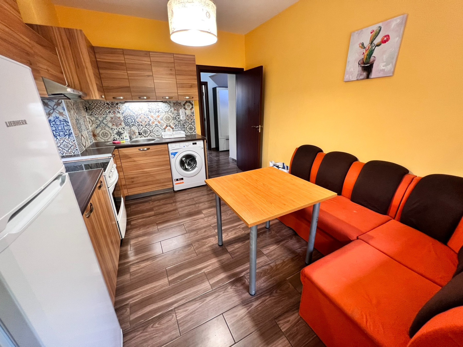 Fully renovated 2-bedroom apartment — снимка 11 (Plovdiv Center, Пловдив)