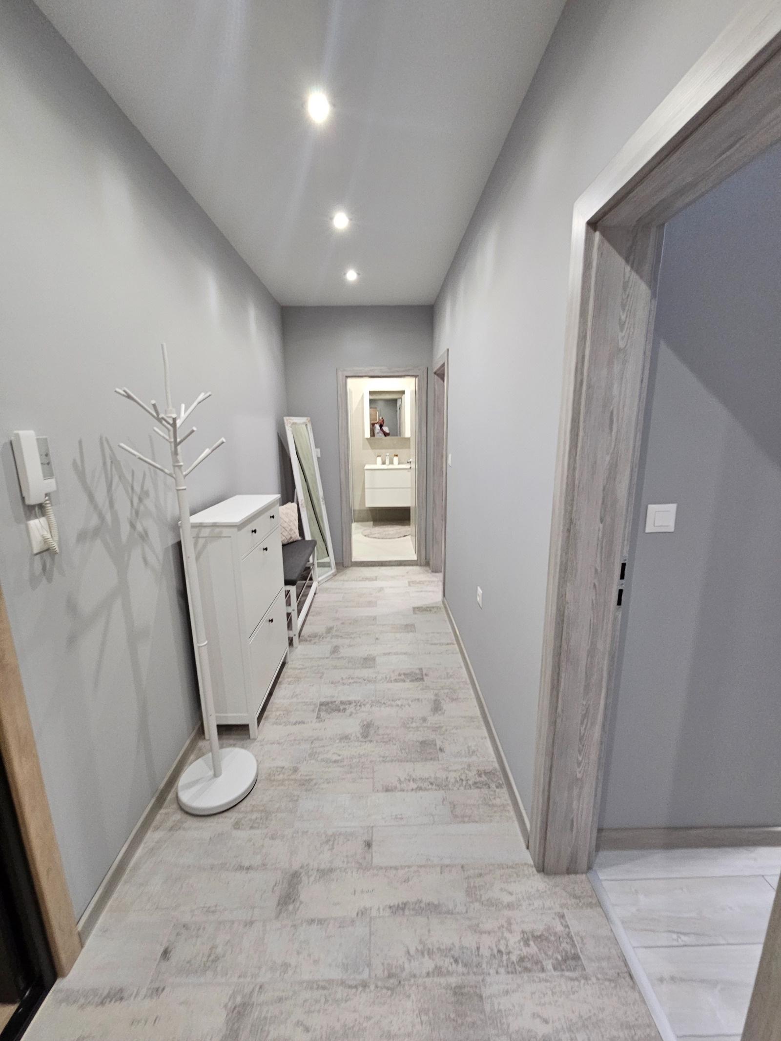 2-bedroom apartment — снимка 11 (Hristo Smirnenski, Пловдив)