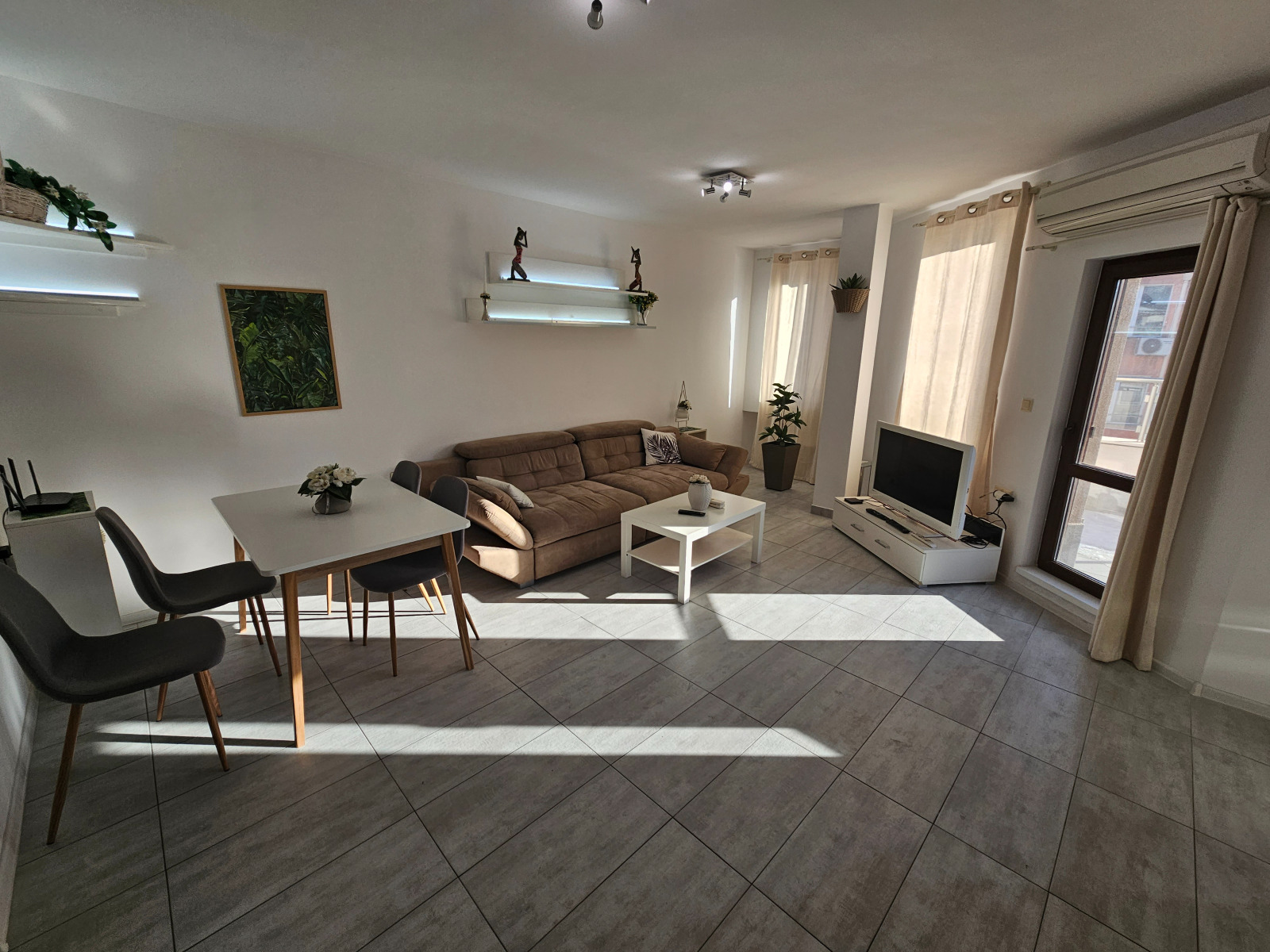 2-bedroom apartment — снимка 5 (Karshiyaka, Пловдив)