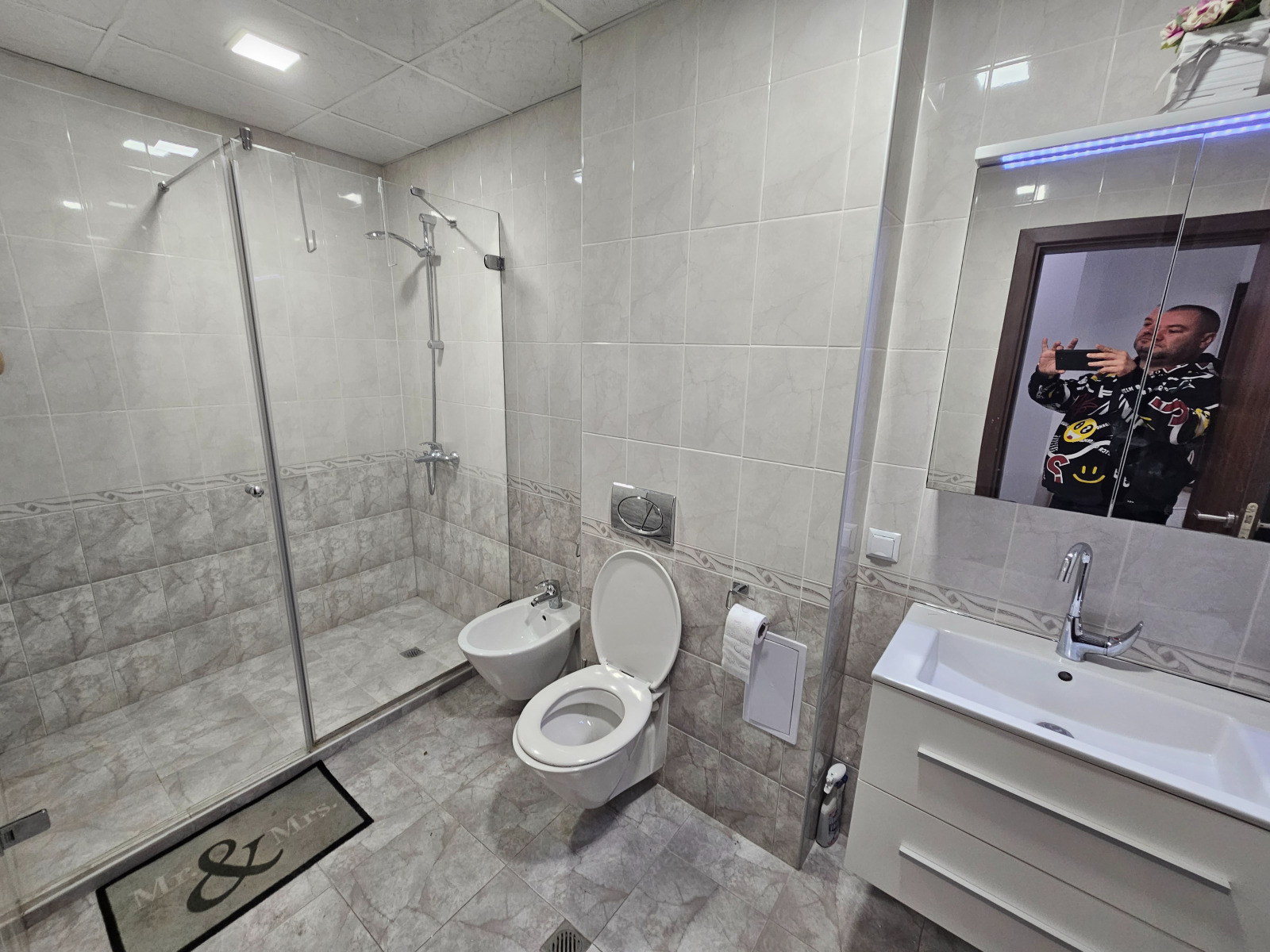 2-bedroom apartment — снимка 2 (Karshiyaka, Пловдив)