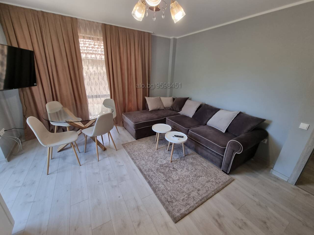 2-bedroom apartment — снимка 2 (Plovdiv Center, Пловдив)