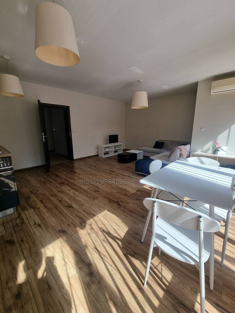 Modern 2-bedroom apartment — снимка 2 (Plovdiv Center, Пловдив)