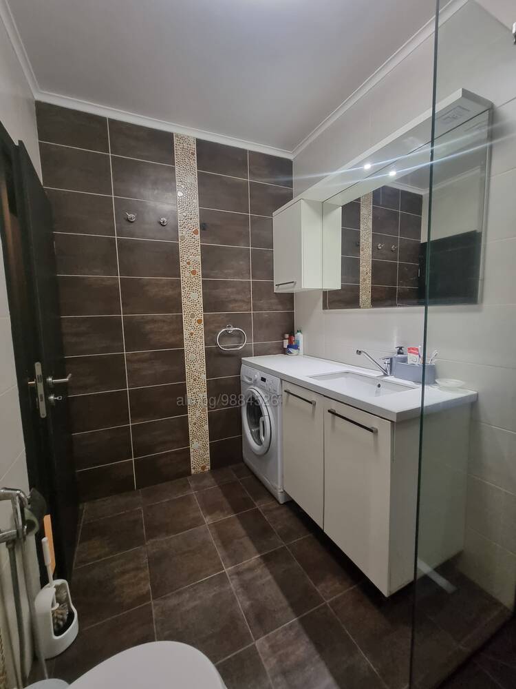 Modern 2-bedroom apartment — снимка 13 (Plovdiv Center, Пловдив)