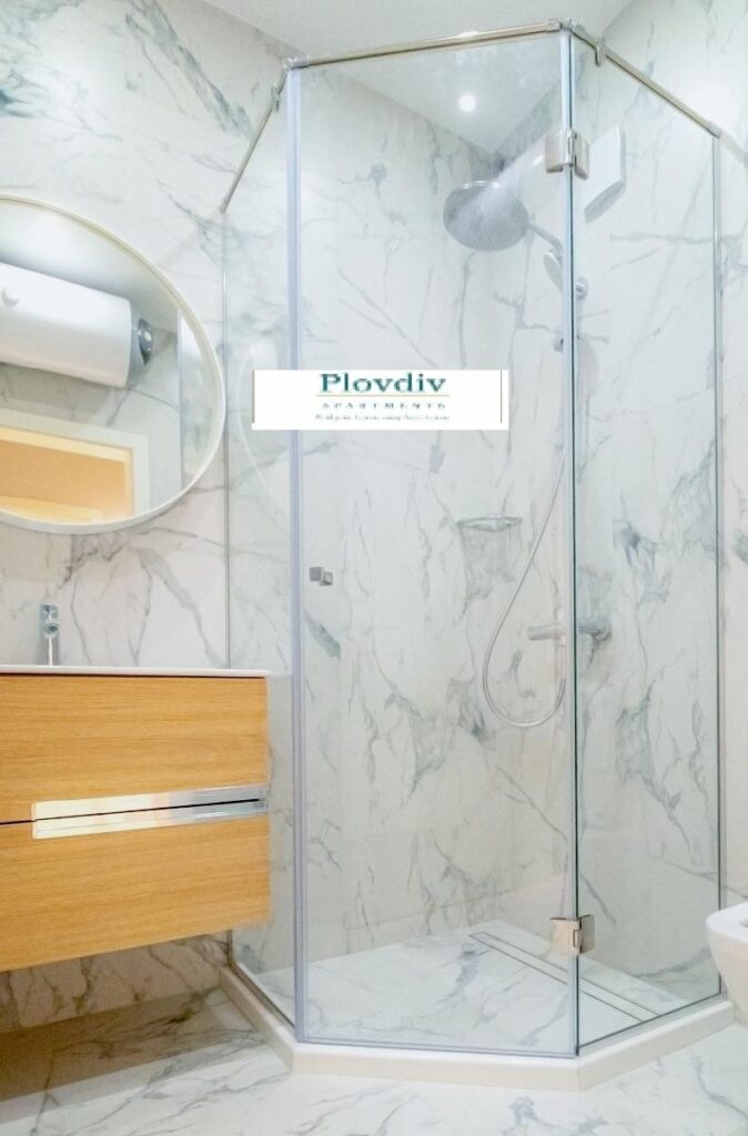 Luxury 1-bedroom in Youth Hill — снимка 4 (Youth Hill, Пловдив)