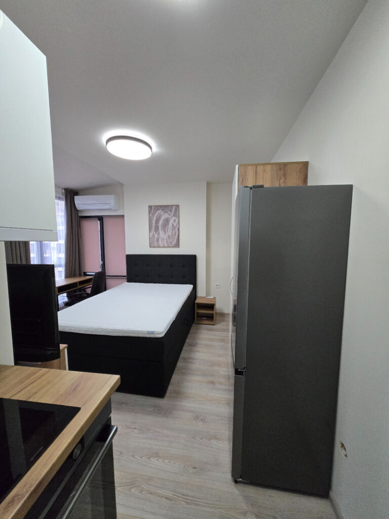 Luxury Studio Opposite of MU — снимка 2 (Medical University, Пловдив)