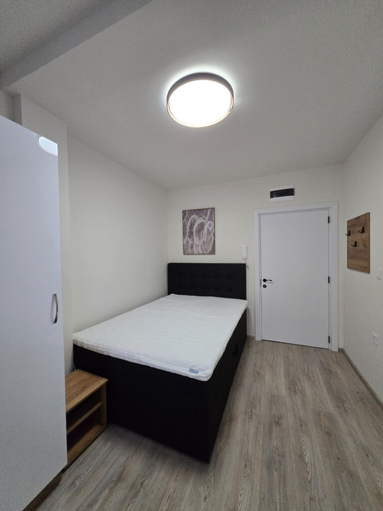 Luxury Studio Opposite of MU — снимка 4 (Medical University, Пловдив)