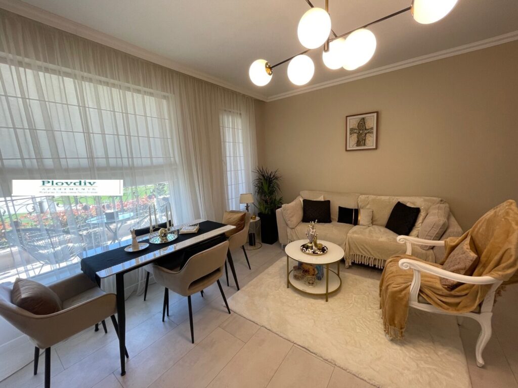 Luxury 1-Bedroom Apartment — снимка 2 (Plovdiv Center, Пловдив)