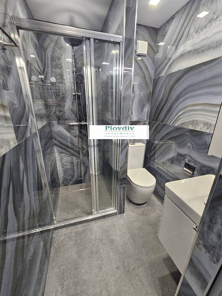 Modern  1-bedroom in the Center of the Plovdiv — снимка 4 (Plovdiv Center, Пловдив)