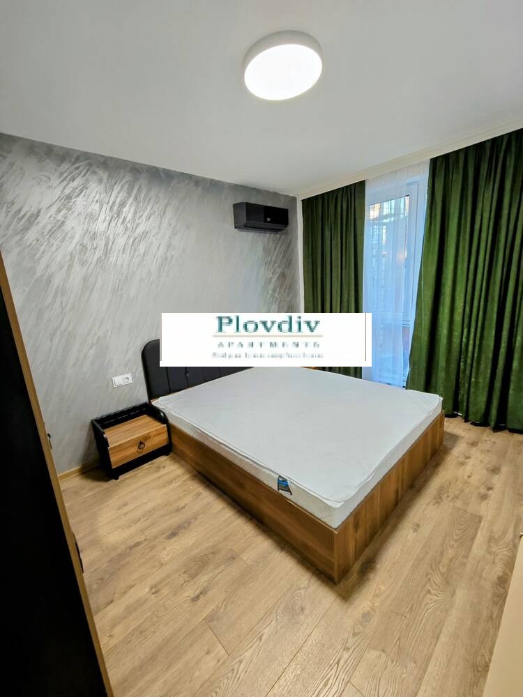 Luxury 1-bedroom in Youth Hill — снимка 2 (Youth Hill, Пловдив)