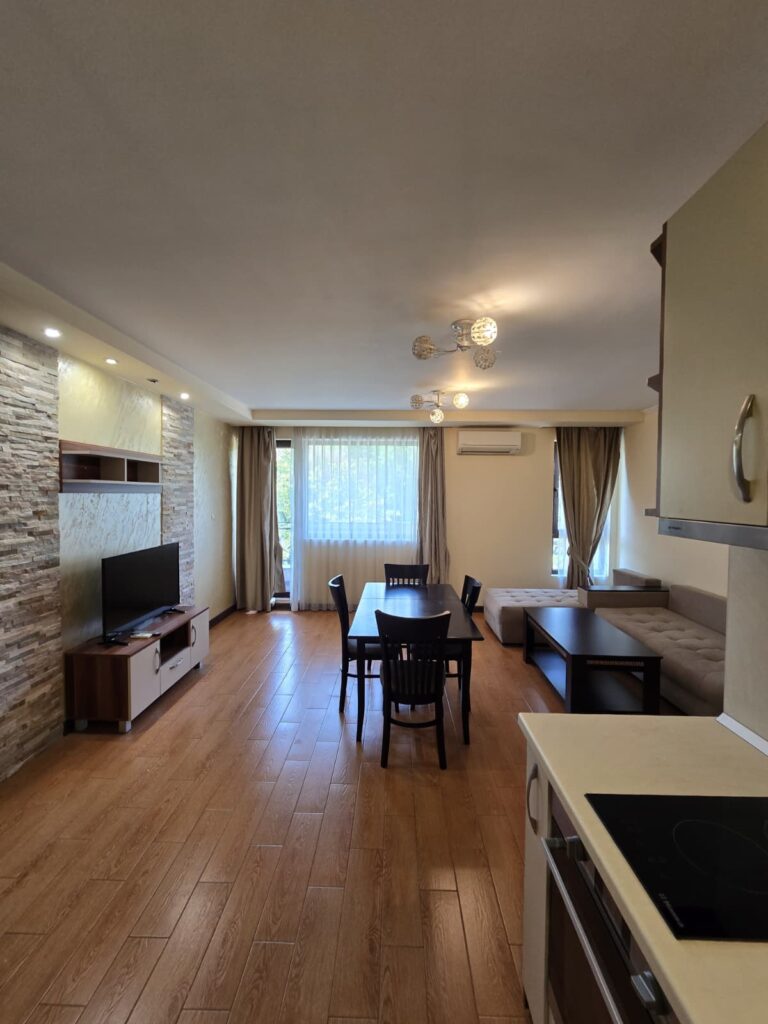 Modern 1-bedroom in Marasha