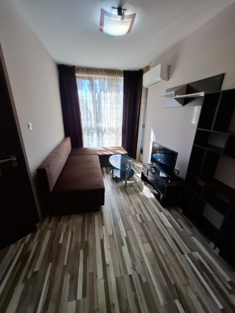 Modern 1-bedroom opposite of MU — снимка 3 (Medical University, Пловдив)
