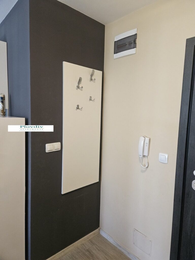 Modern 1-bedroom Opposite of Youth Hill — снимка 3 (Youth Hill, Пловдив)