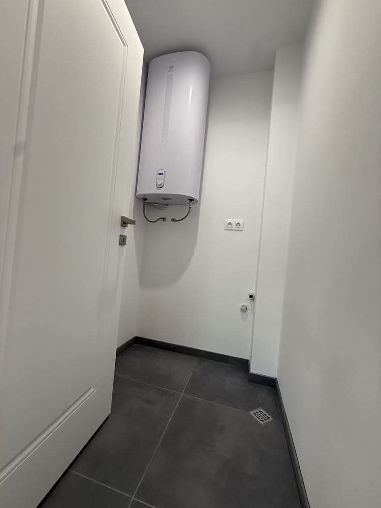 Luxury 1 bedroom Near the MU — снимка 7 (Medical University, Пловдив)
