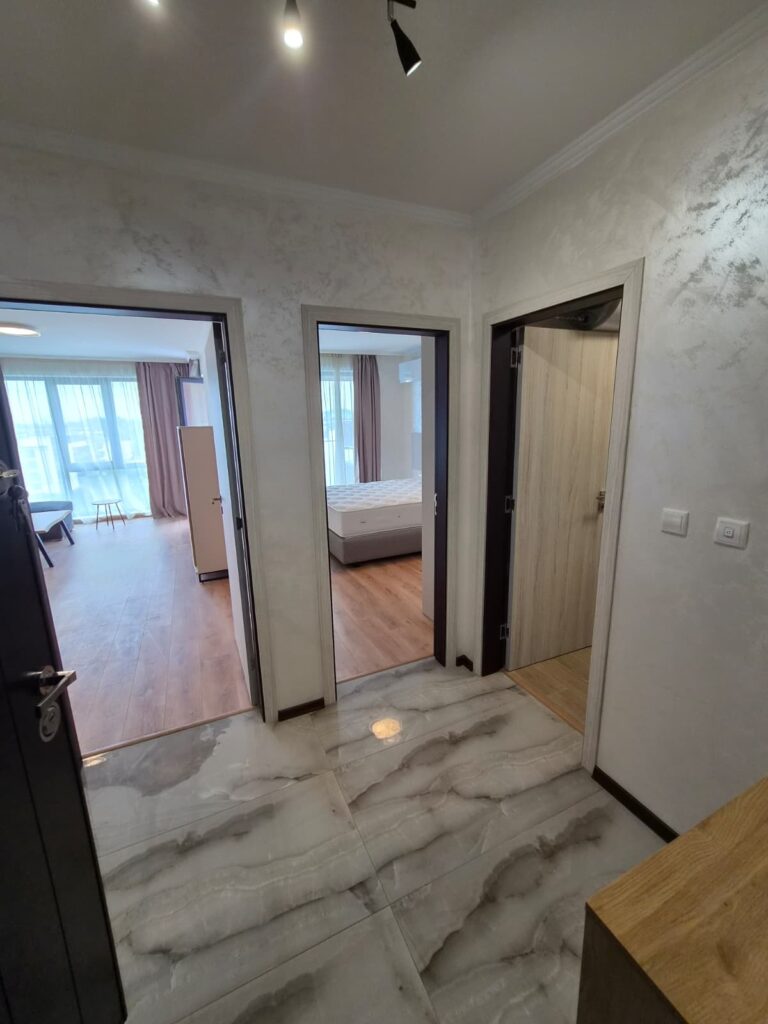 Luxury brand new 1 bedroom in Twin park