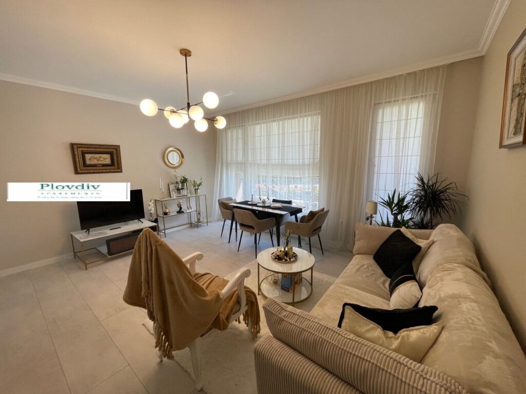 Luxury 1-Bedroom Apartment