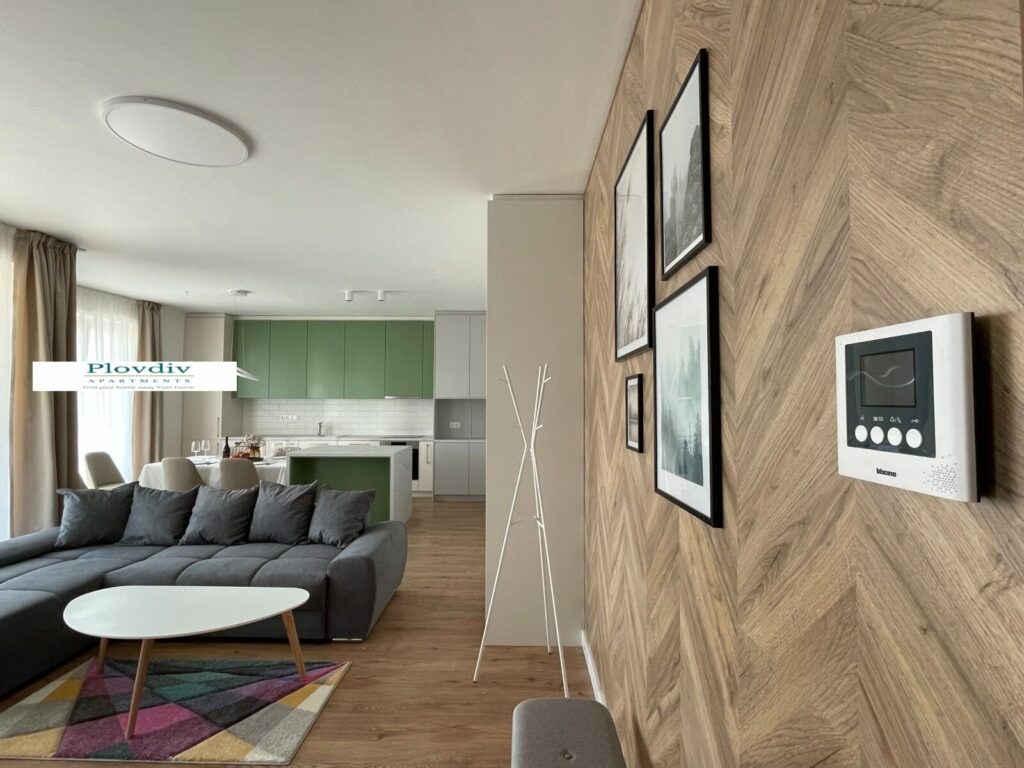 Luxury Brand New 1 - bedroom in Royal Garden — снимка 3 (Hristo Smirnenski, Пловдив)