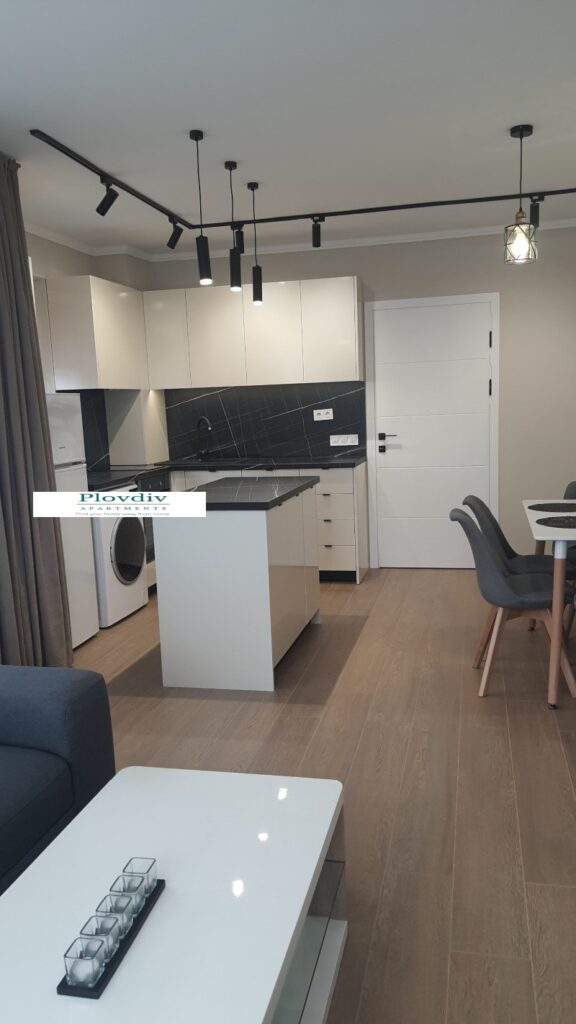 Luxury 1-Bedroom Apartment — снимка 3 (Plovdiv Center, Пловдив)