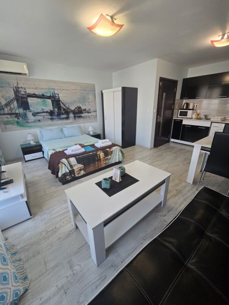 Modern 1 bedroom in Karshiaka — снимка 3 (Karshiyaka, Пловдив)