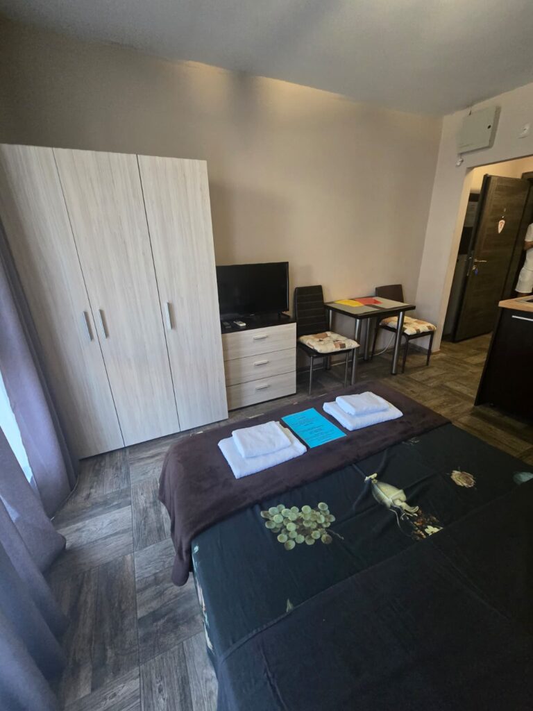 Modern Studio in Karshiaka — снимка 3 (Karshiyaka, Пловдив)