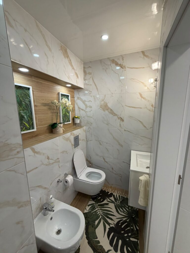 Luxury 2 bedroom apartment in Down Town — снимка 3 (Hristo Smirnenski, Пловдив)