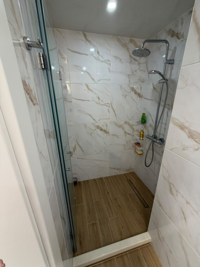 Luxury 2 bedroom apartment in Down Town — снимка 4 (Hristo Smirnenski, Пловдив)