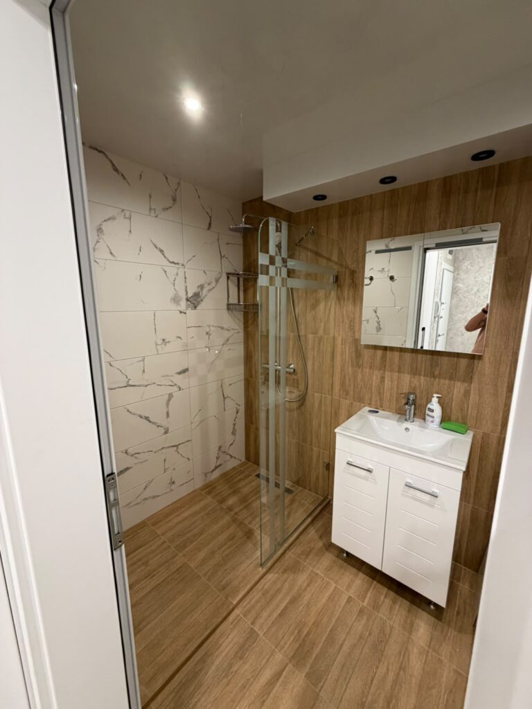Luxury 1 bedroom apartment in Hristo Smirnenski — снимка 8